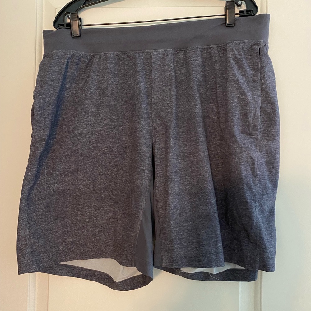 MENS LULULEMON Athletic Running Shorts - XXL - Grey